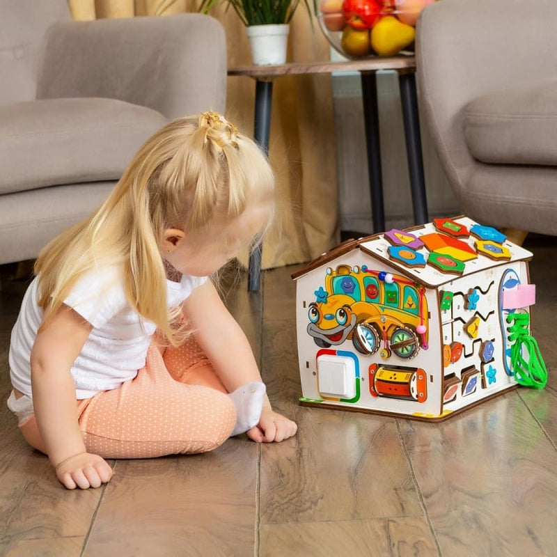 Busyhouse mit Beleuchtung, Montessori Holzspielzeug, Lernspielzeug - Bus - Bim-ba.Shop